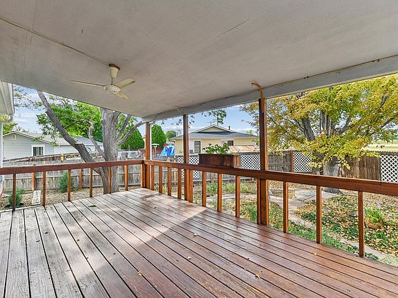 5th image of 100 Flora Ct