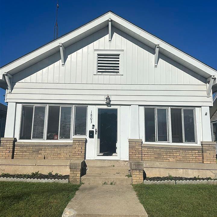 1st image of 1803 Boulevard Pl
