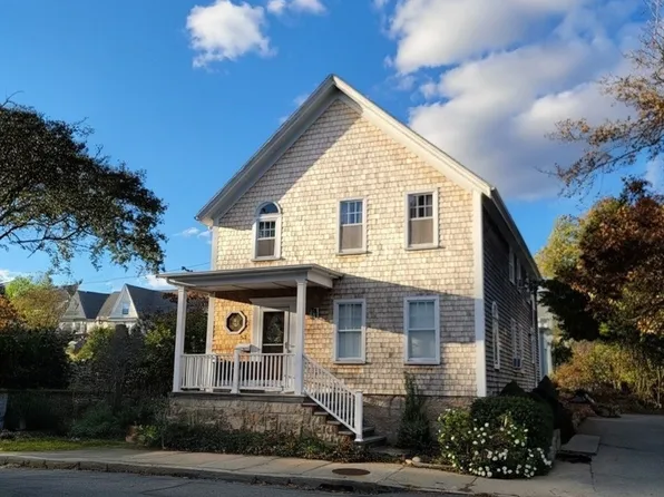 53 Locust St, New Bedford, MA 02740