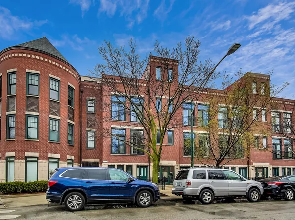 2038 W Warner Ave Unit 303, Chicago, IL 60618