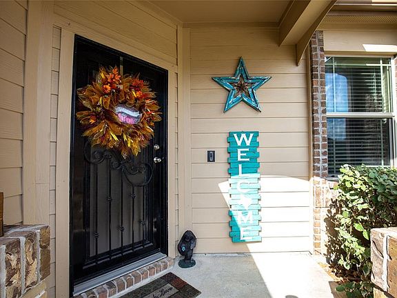 3rd image of 2611 Ash Haven Ln