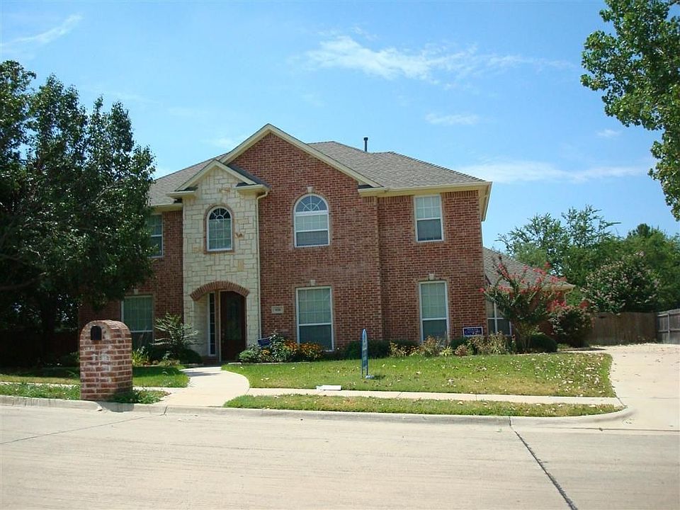 1st image of 836 Forest Lakes Dr