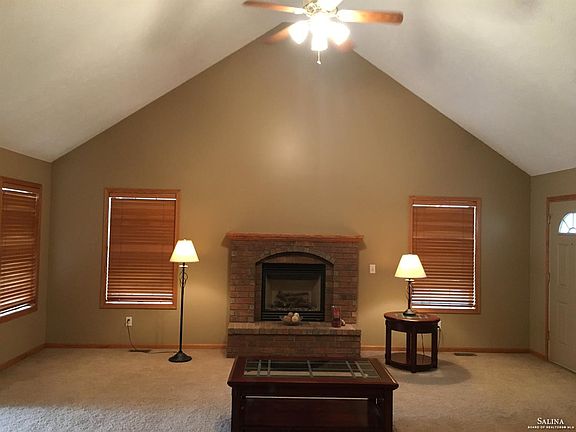 3rd image of 2255 Saddlebrook Dr
