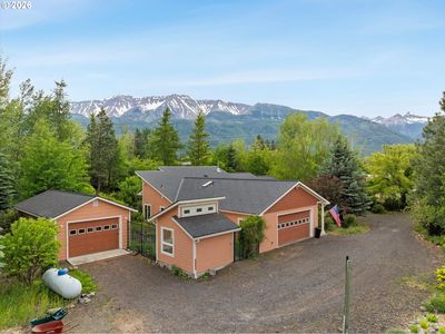 710 S East St, Joseph, OR, 97846