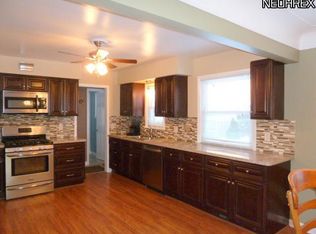 4197 Ivywood Dr, Brooklyn, OH 44144