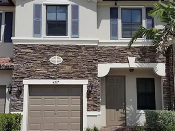 4217 SW 164th Ct, Miami, FL 33185