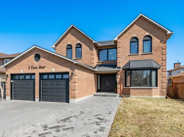 3 Esson St, Ottawa, ON K1G 4R8