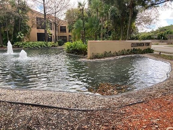 2nd image of 15525 Miami Lakeway N APT 104