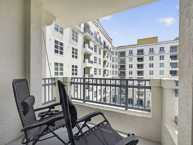 403 S Sapodilla Ave #502 — Photo 21