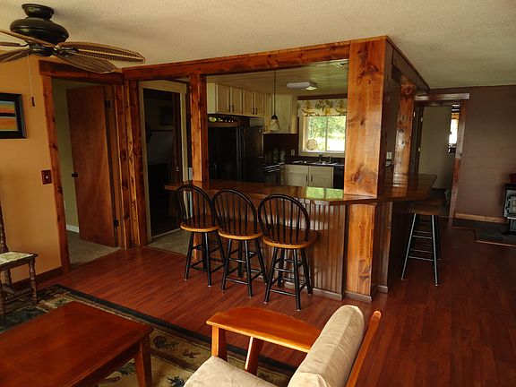 Custom built breakfast bar