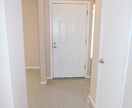 3rd image of 50 Blue Echo Ct
