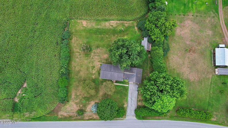 5th image of 23 Thomas Road