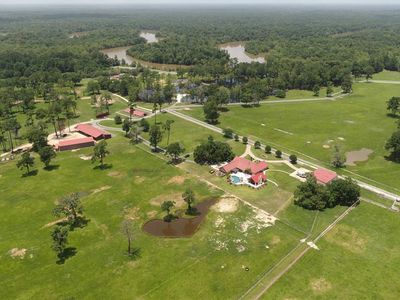 515 Four Oaks Ranch Rd, Vidor, TX, 77662