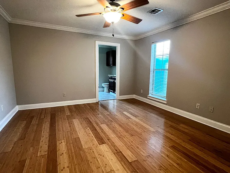 204 King Arthurs Way — Photo 10