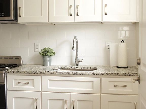 5th image of 847 Highland Ave #105