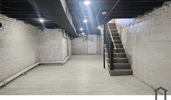 105 S Morley St — Photo 16