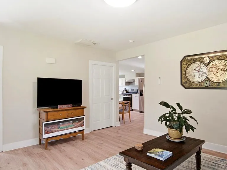 1752 Mount Tabor Rd — Photo 8