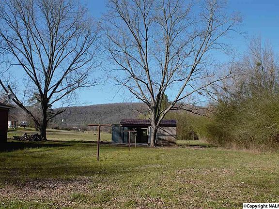4th image of 139 Allen Moon Ln