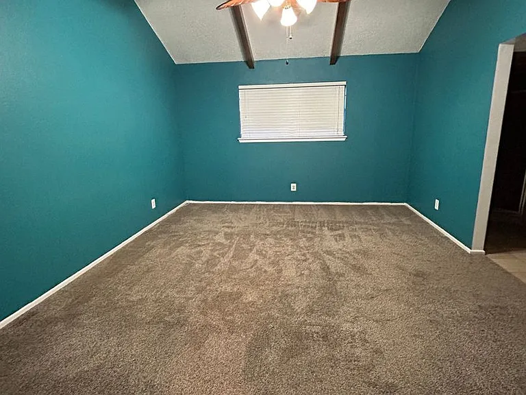4607 Garden Ln — Photo 15