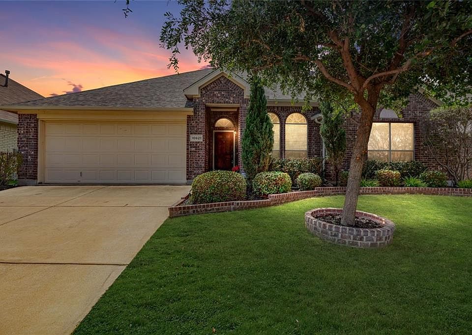 1st image of 10621 Devinstone Dr