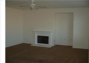 2nd image of 238 Daylily Dr
