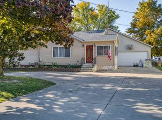 615 Napoleon Rd, Michigan Center, MI 49254