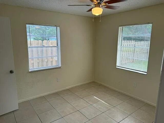 4911 Gulfstream Rd — Photo 12