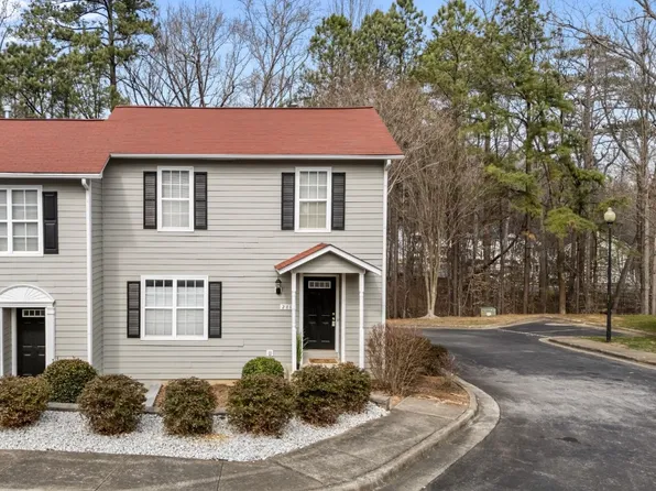 2810 Crestscene Trl, Raleigh, NC 27603