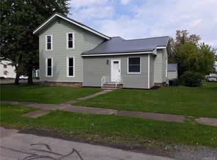 524 N Academy St, Medina, NY 14103