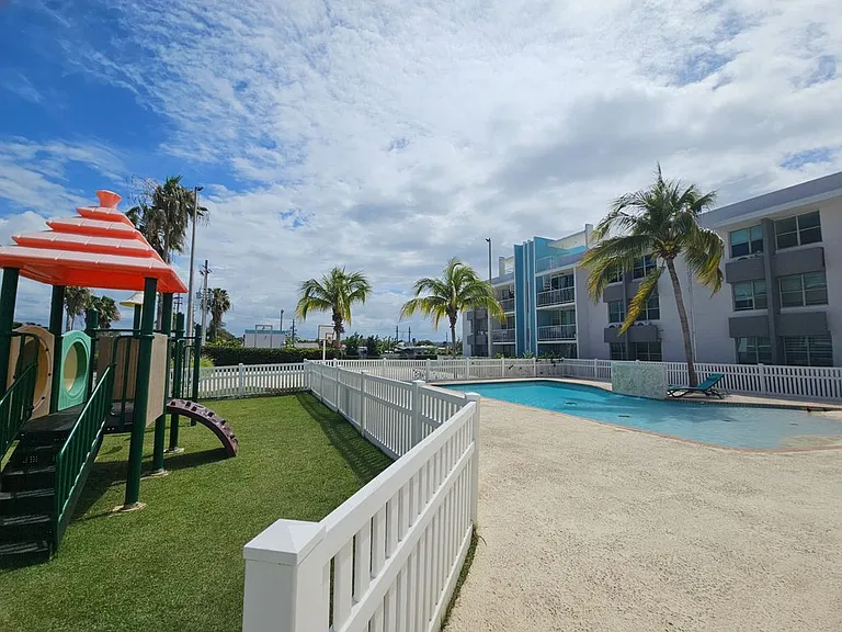 Condo Estancias de Isabela- Carr 459 KM 11.1, Isab — Photo 18