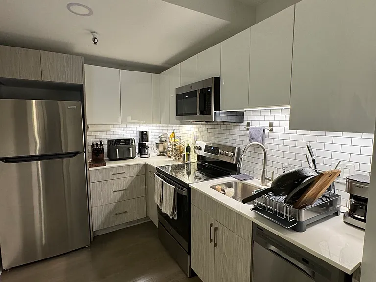 503 Beacon St #6 — Photo 10