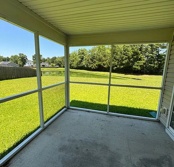 504 Savannah River Dr — Photo 28
