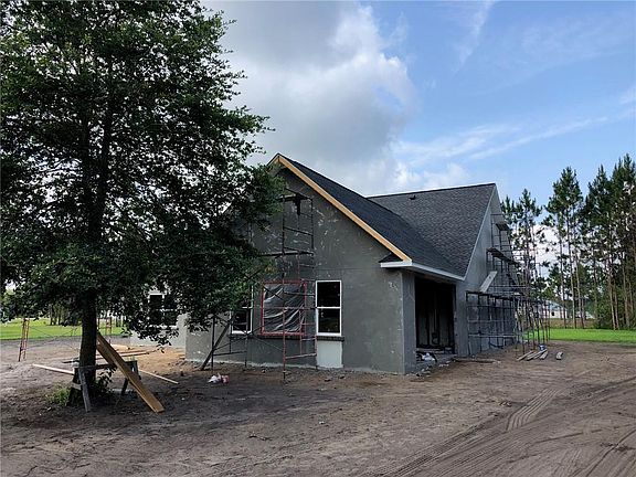 2nd image of 111 Silver Bluff Dr