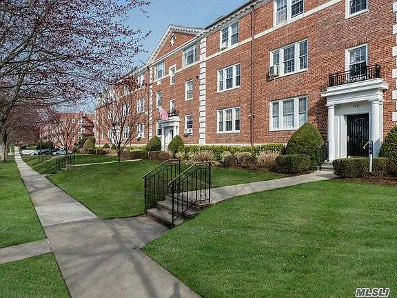 2nd image of 119 2nd St APT G2