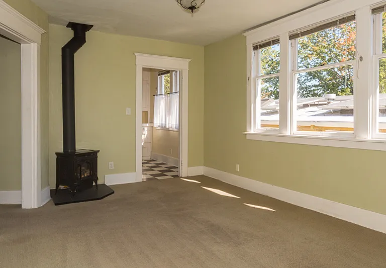 1618 E Mercer St #1/2 — Photo 2