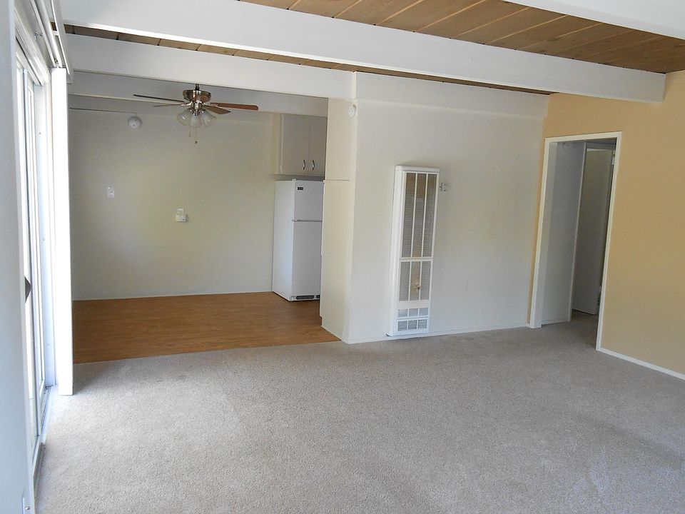 1st image of 751 Layne Ct