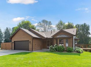 12401 66th Pl N, Maple Grove, MN 55369