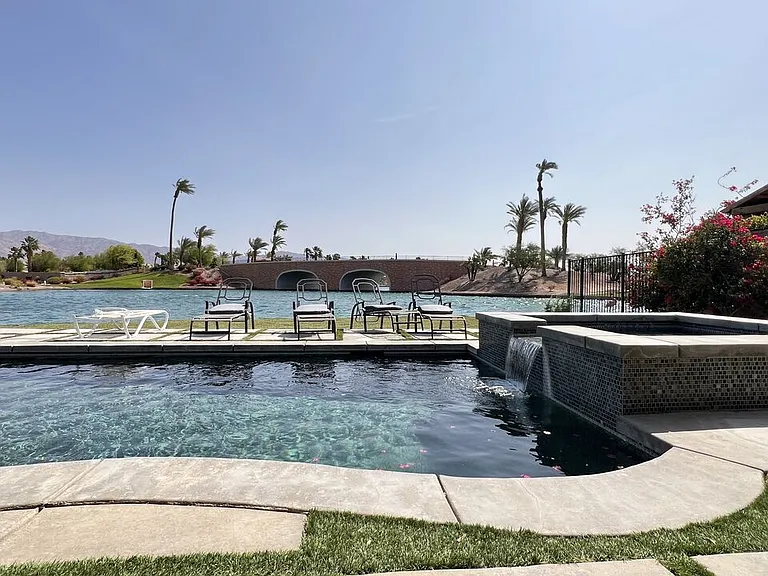 84330 Tramonto Way #84330 — Photo 4