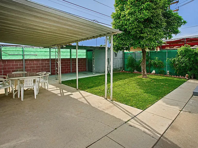 1040 Zook Dr — Photo 5