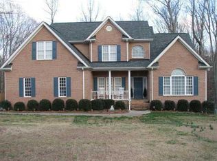 2724 Lautenberg Ln, Willow Spring, NC 27592