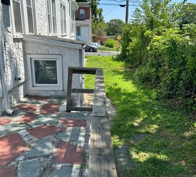 820 Greenhill Rd — Photo 20