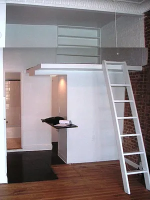 Rented by Sky Management | media 66