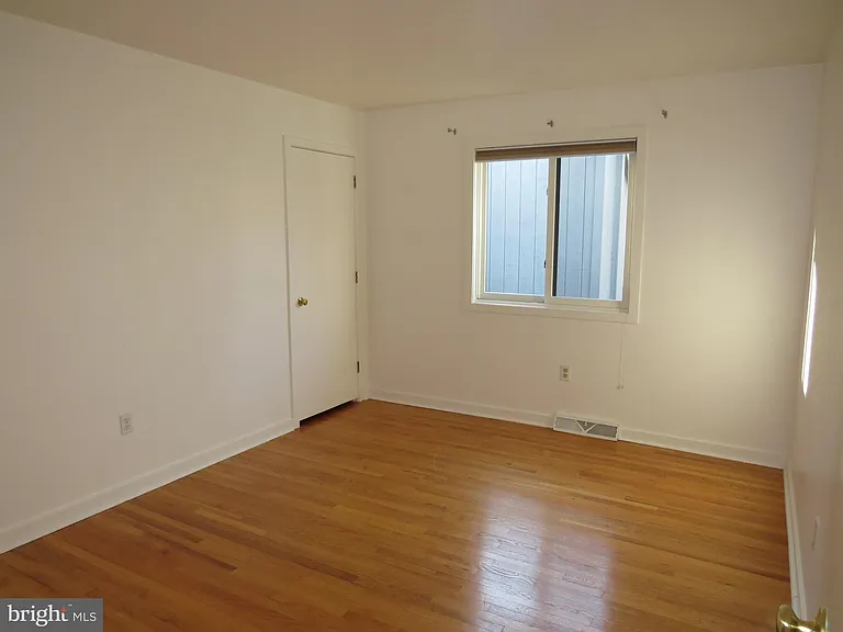 30 Kings Grant Rd — Photo 24