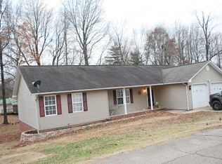 1005 Cedar Ln, Dexter, MO 63841