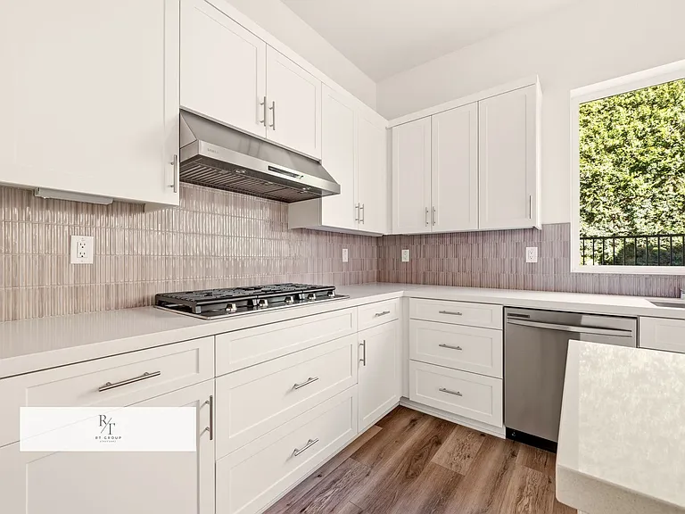 22115 Portofino Dr — Photo 14