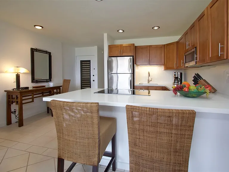 4057 Lower Honoapiilani Rd — Photo 10