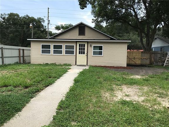 2nd image of 23620 Sorrento Ave