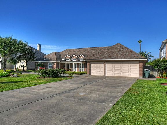 4th image of 2947 Dominique Dr