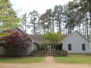 41 Split Oak Ln, Lancaster, VA 22503