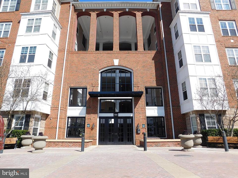 1st image of 501 Hungerford Dr APT 251
